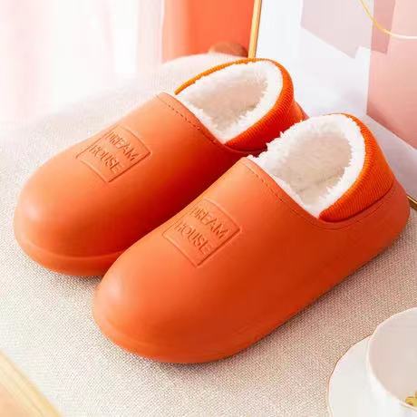 Chinelo Nuvem Peluciado Hot Winter - Frete Grátis para todo Brasil